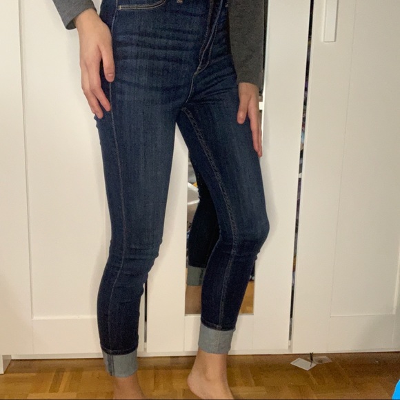 Hollister Dark Ultra High Rise Crop Jean Leggings - Picture 3 of 15